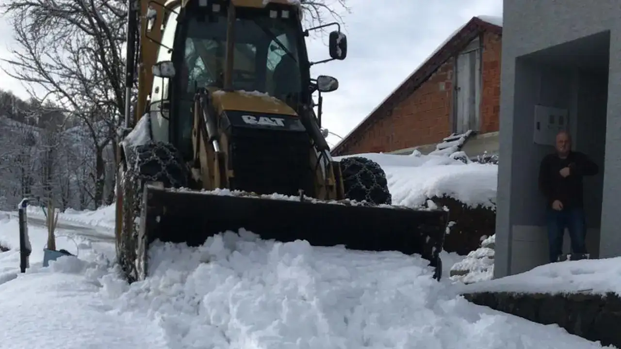 Rize’de 59 köy yolu kar nedeniyle ulaşıma kapandı