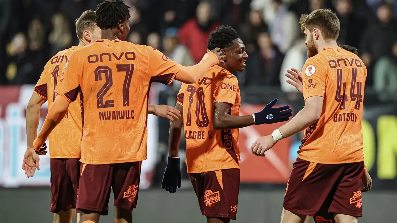 Trabzonspor İstanbul’da gol yağdırdı: Farklı galibiyet