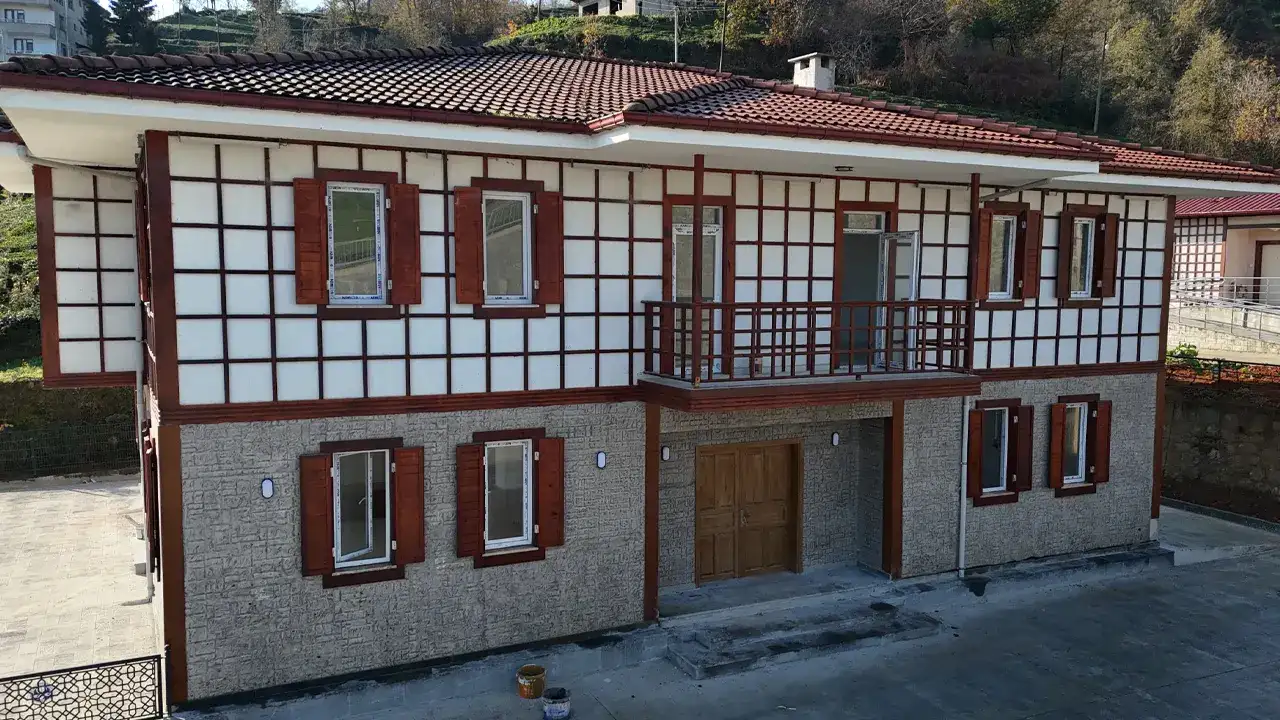 Of Kavakpınar Millet Konağı yenilendi: Bölgeye yeniden kazandırıldı