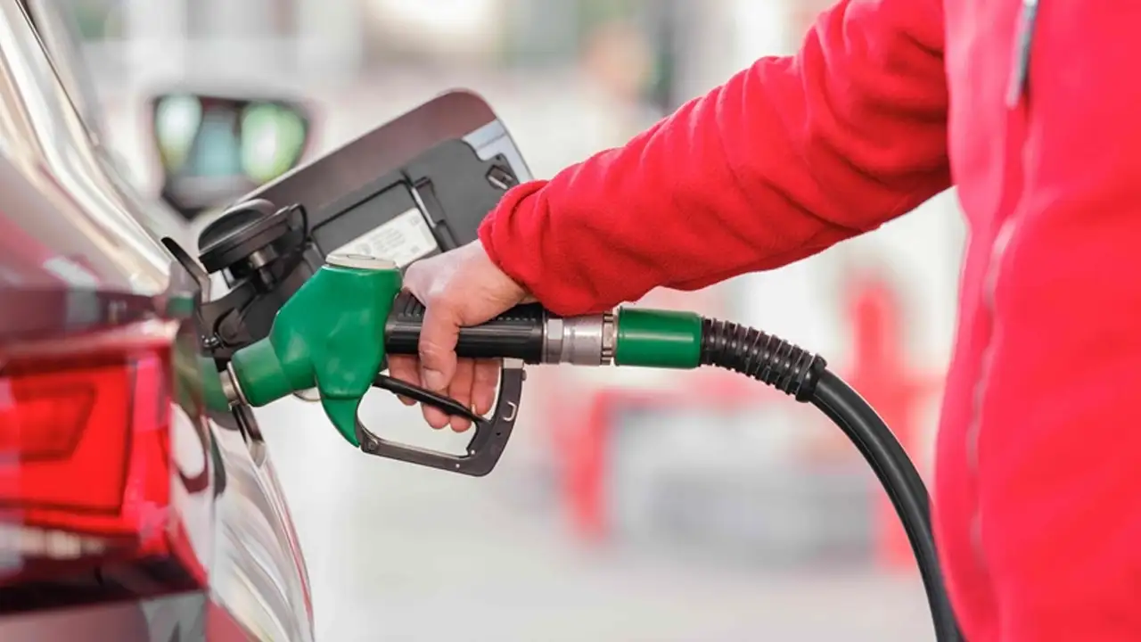 Zam geldi, akaryakıt tabelası yine değişti: 16 Ocak Cuma 2026 güncel benzin, motorin ve LPG fiyatları