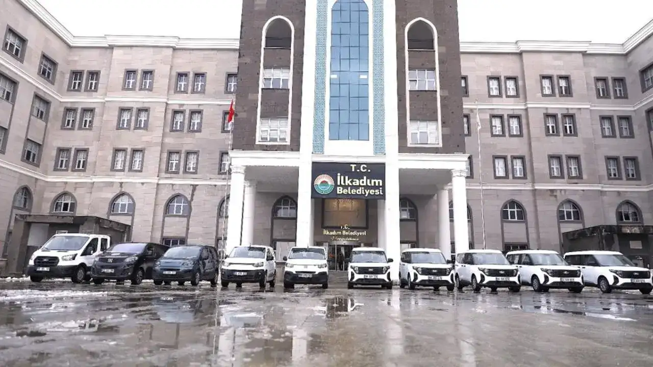 Samsun İlkadım Belediyesi Araç Filosunu Güçlendirdi