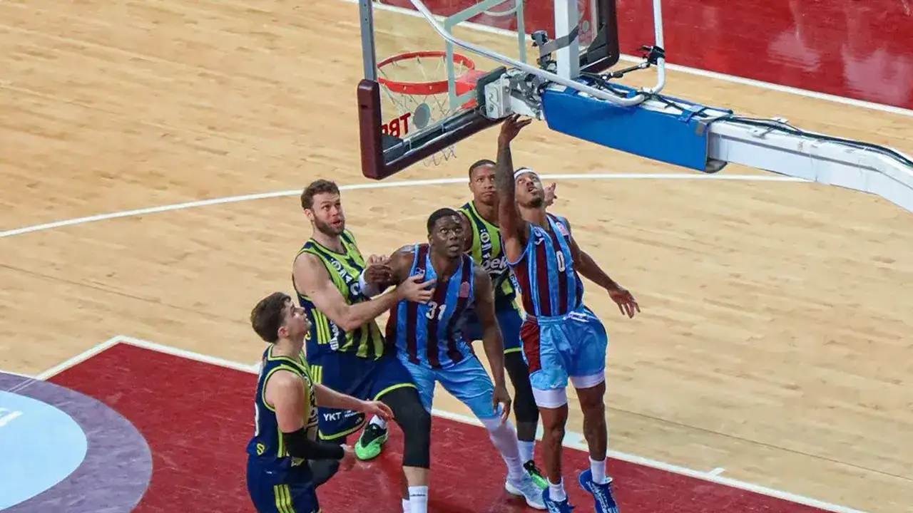 Büyükçekmece - Trabzonspor maçı canlı takip: Potada fırtına zamanı