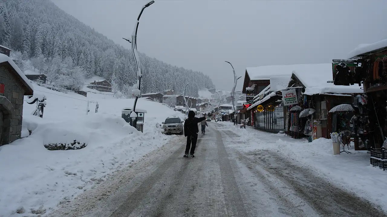 Ayder Yaylası’nda kış turizmi canlandı: Oteller yüzde 80 dolu