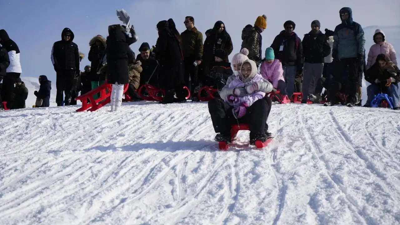 Zigana’da sömestr yoğunluğu: Pistler doldu taştı