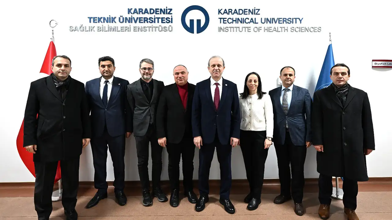 KTÜ Sağlık Bilimleri Enstitüsü 2025 yılı faaliyetlerini Rektörlüğe sundu