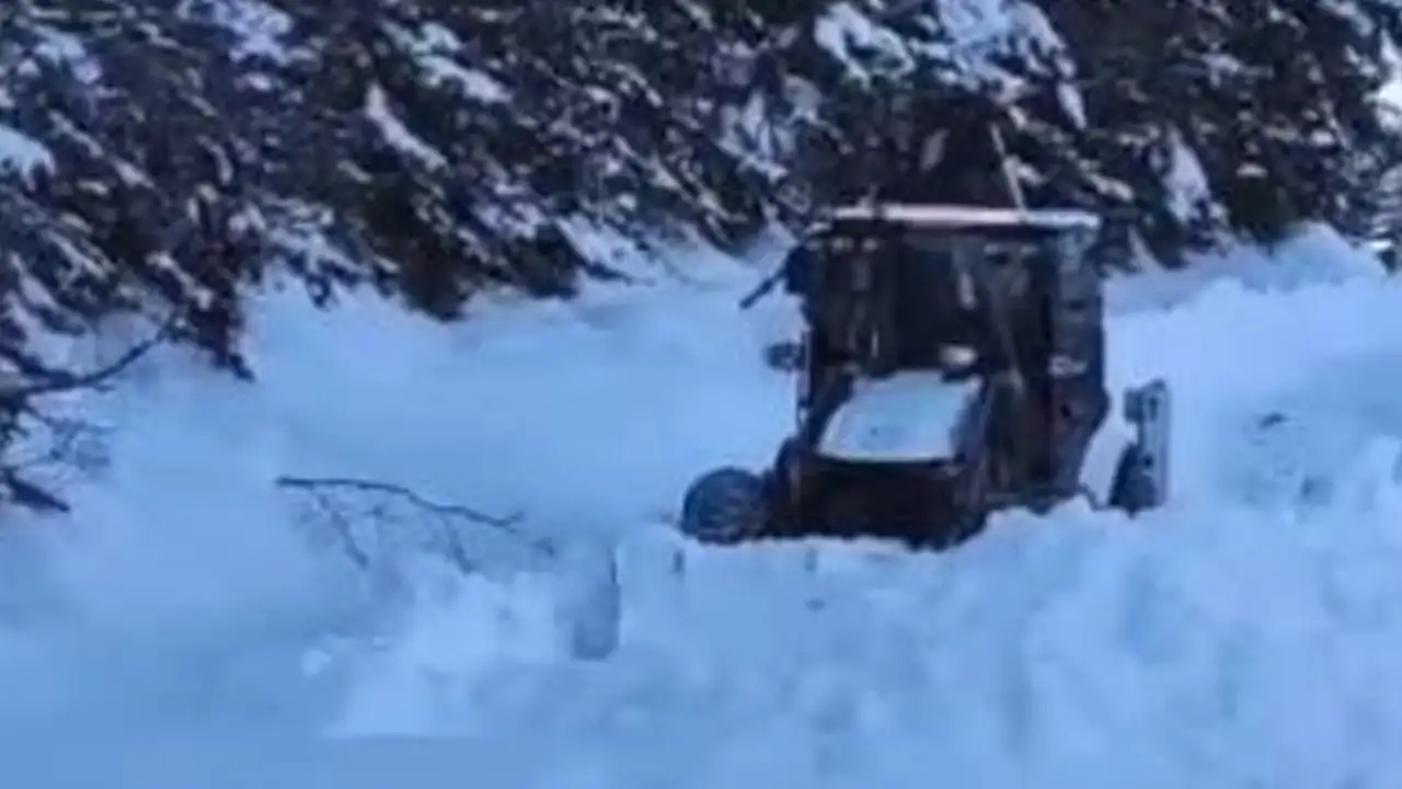 Artvin’de kar engeli: 130 köy yolunda ulaşım sağlanamıyor