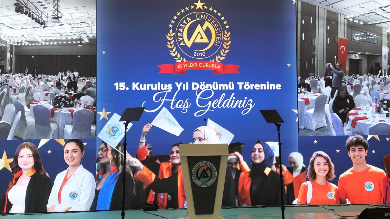 Avrasya Üniversitesi 15. yılını görkemli törenle kutladı