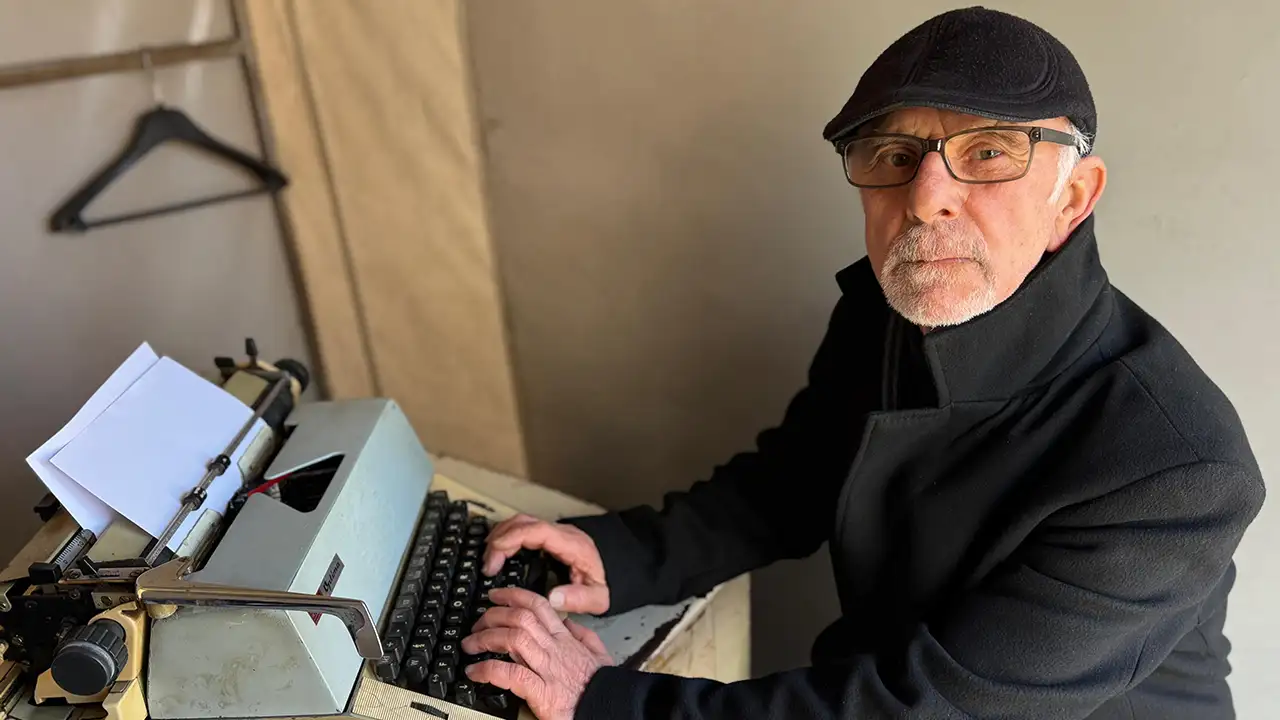 Ordu'da 50 yıllık arzuhalci yapay zekaya yeniliyor