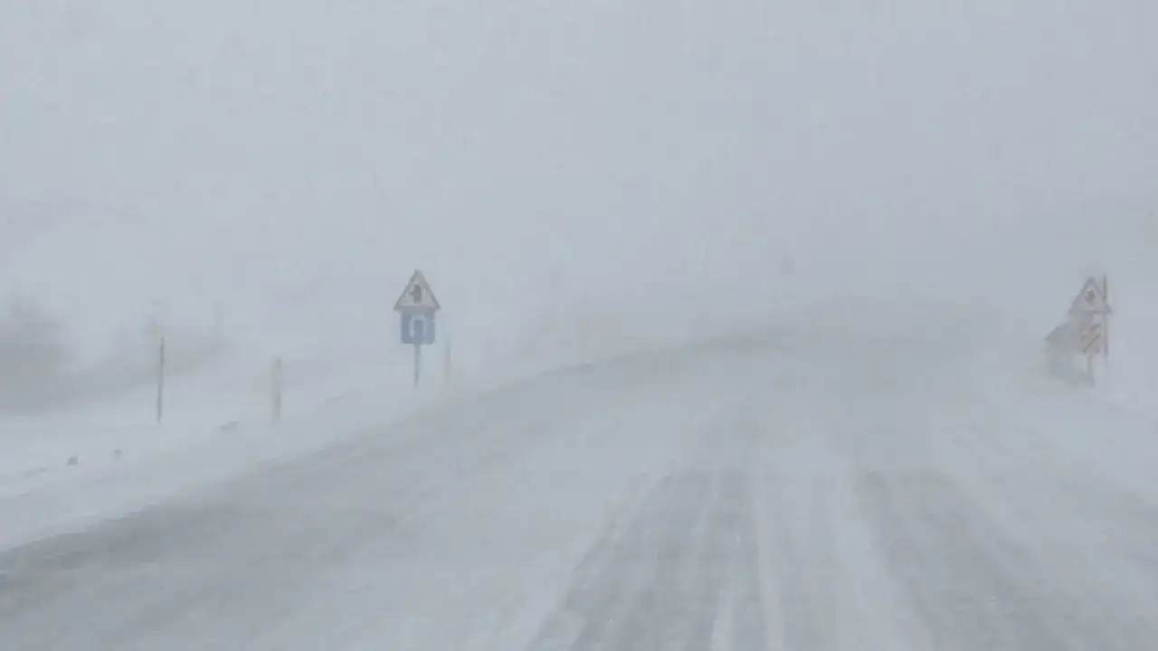 Ordu’da yoğun tipi nedeniyle 2 yol daha ulaşıma kapatıldı