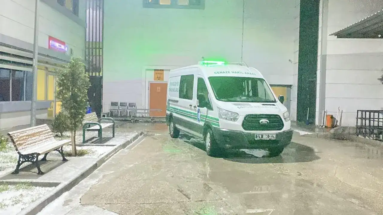 Yem makinesine düşen adamın feci ölümü