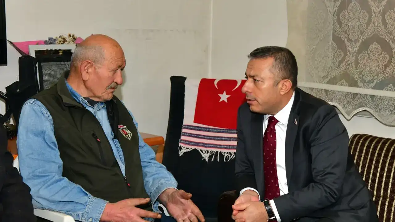 Vali Şahin’den Araklı ve Şehit ailesine ziyaret