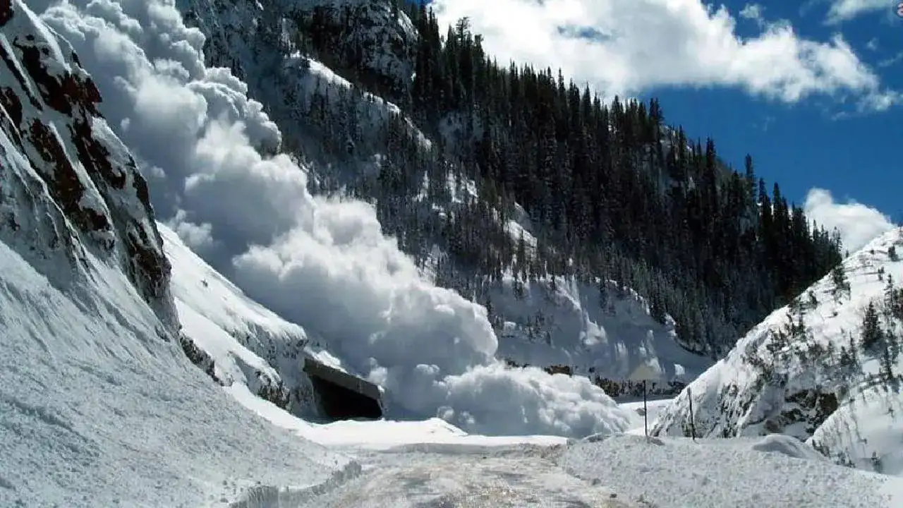 Trabzon için çığ uyarısı devam ediyor: Meteoroloji uyarıyor