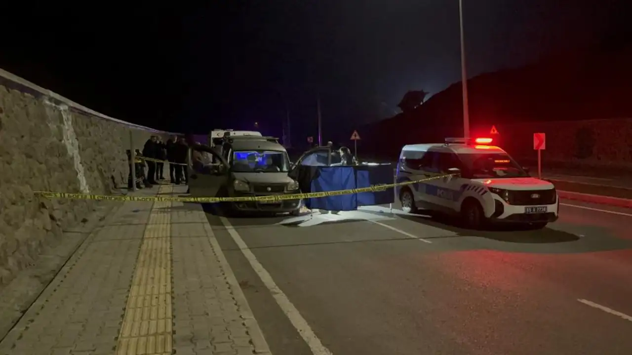 Samsun’da yasak ilişki cinayetle bitti: Sevgilisini boğazını keserek öldürdü