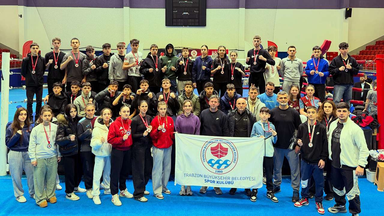 Trabzon Muay Thai Takımı Ordu’da fırtına gibi esti: Tam 41 madalya!