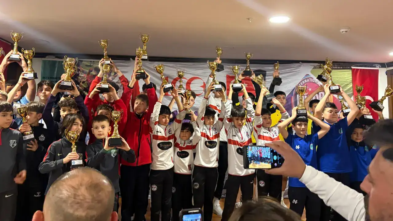 Antalya’daki turnuvaya Trabzon damgası