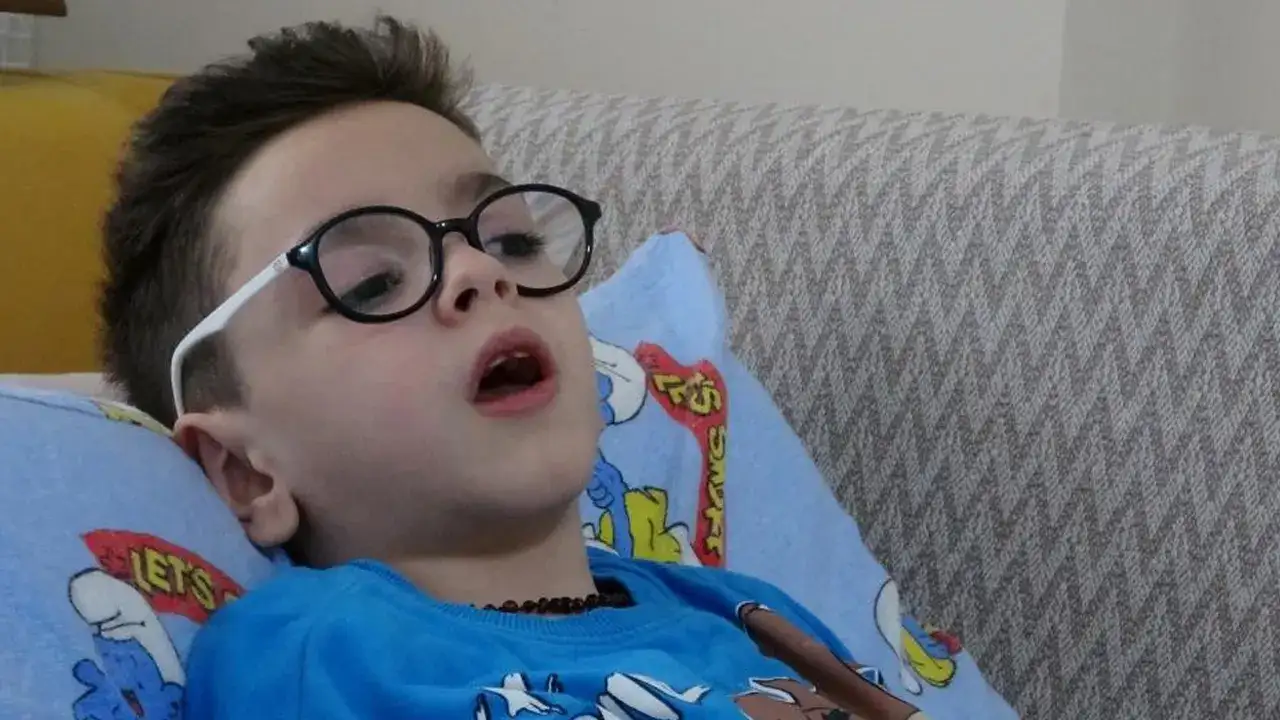 Boca virüsüyle hayatı değişen Kaan Ege için umut mücadelesi