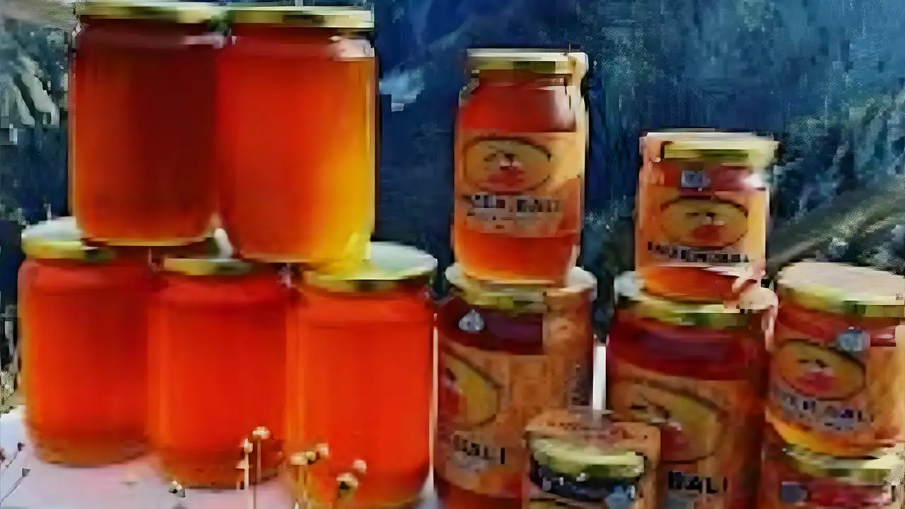 Anzer balında büyük iddia: “2,5 ton sahte bal piyasaya sürüldü”