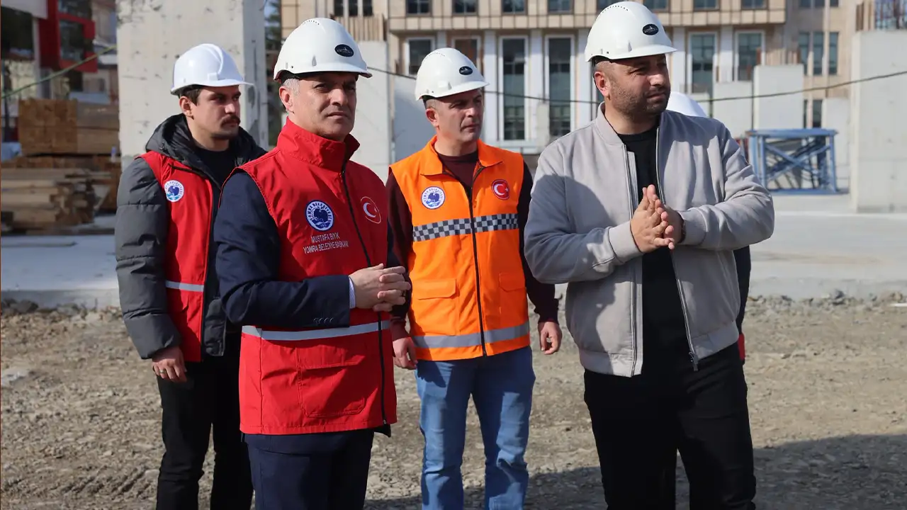 Yomra’da saha mesaisi: Kaşüstü ve Sancak’ta çalışmalar yerinde incelendi