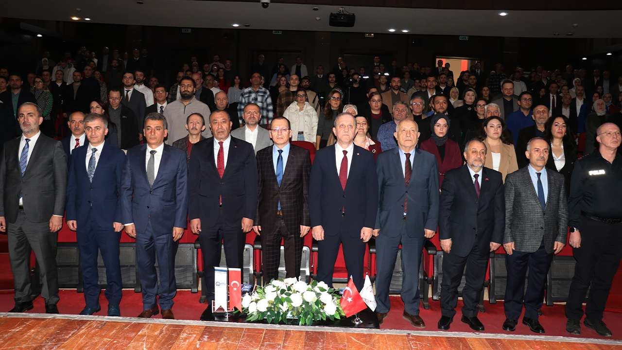 KVKK Başkanı Faruk Bilir Trabzon’da açıkladı: Yapay zeka için yeni kanun hazırlığı