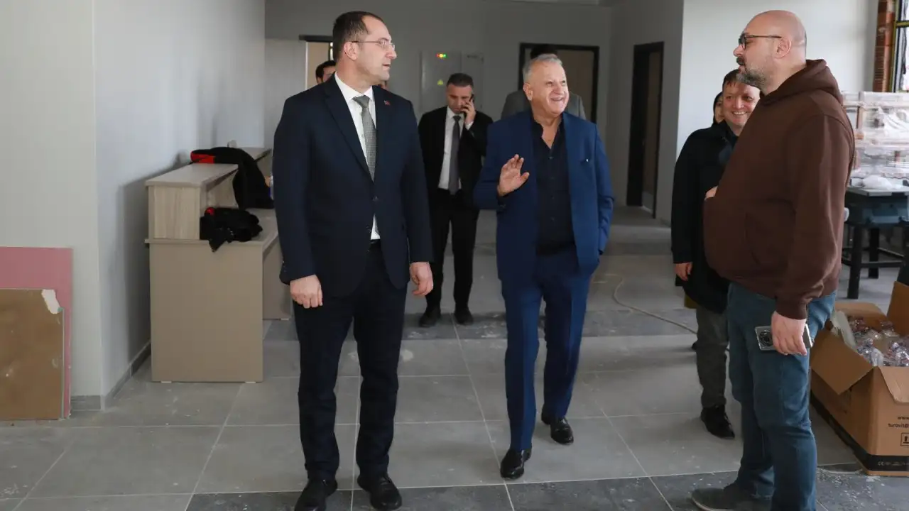 Başkan Ekim, Hacı Şükran Çolak Okulu inşaatını yerinde inceledi