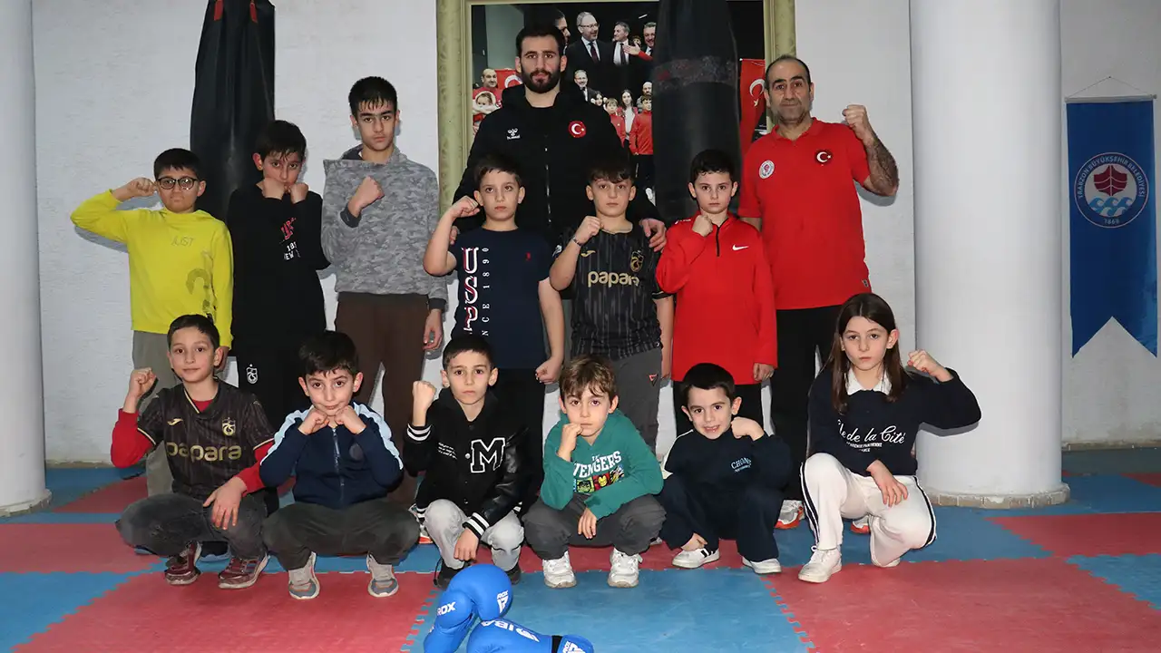 Ortahisar’da dikkat çeken proje: Cami altı spor salonuna dönüştü