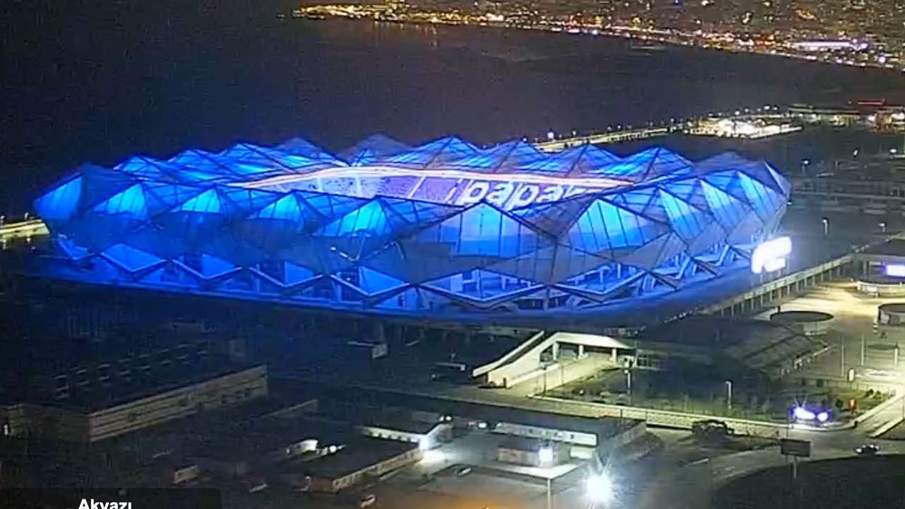 Mavi ışık yine müjdeyi verdi: Trabzonspor’da transferin şifresi çözüldü