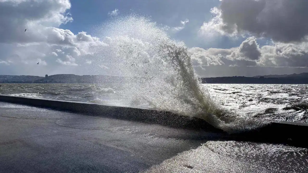 Trabzon’da hava alarmı: Sağanak, kuvvetli rüzgâr ve çığ riski