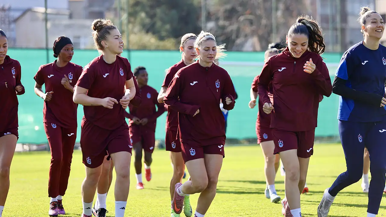 Trabzonspor Kadın Futbol zirveye göz dikti: Sadece 8 gol yediler