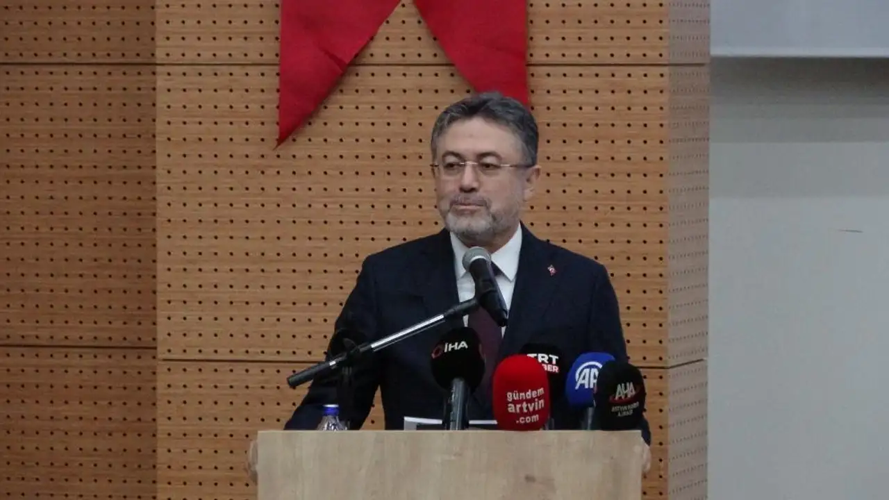 Bakan Yumaklı Artvin’de konuştu: Su artık hayati bir mesele