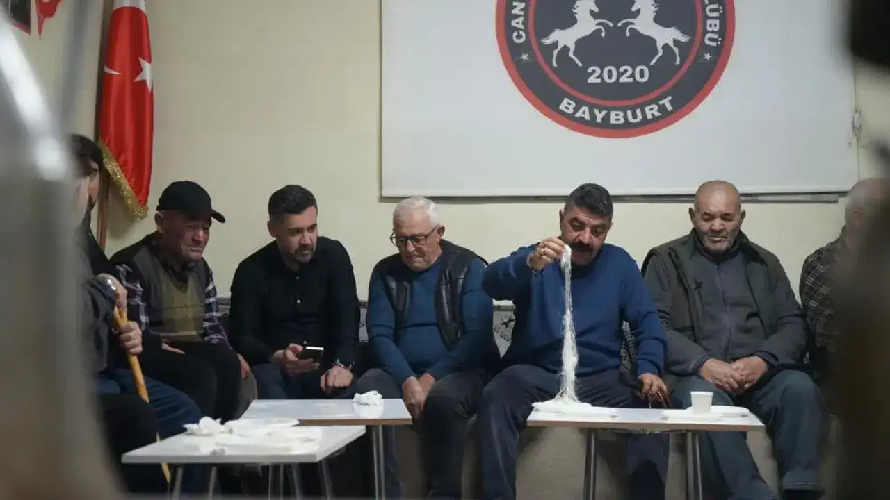 Bayburt’ta tel helvası geleneği kuşakları buluşturdu