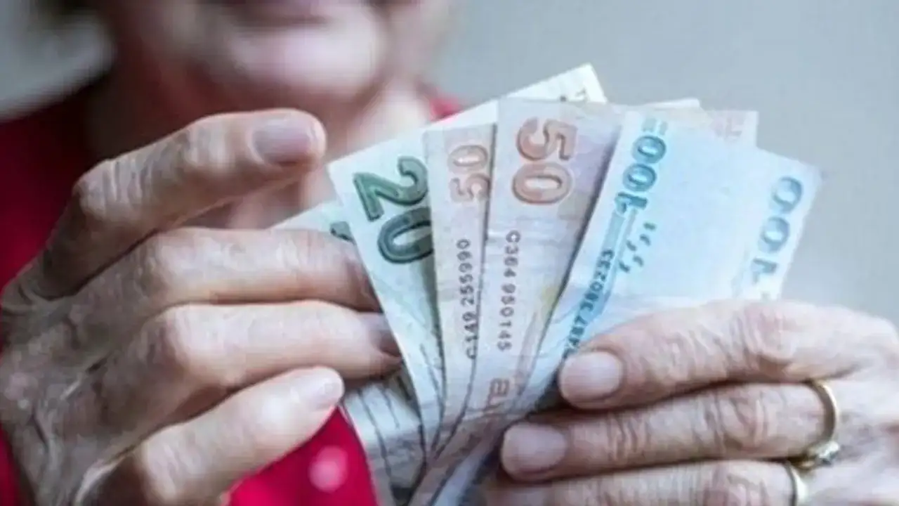 Emekli aylığı farkı için tarih netleşti: Ödemeler 4 Şubat’ta