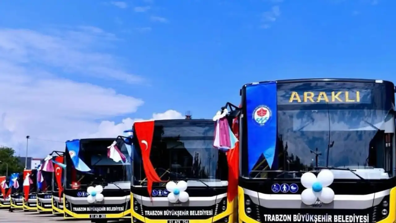 Trabzon Büyükşehir'den öğrencilere müjde: Toplu ulaşım ücreti 4 TL oldu