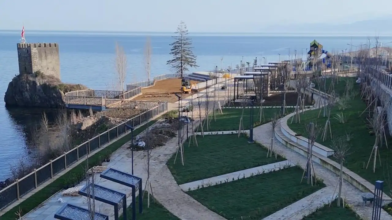 Rize Pazar’daki Kız Kalesi Projesi açılış için gün sayıyor