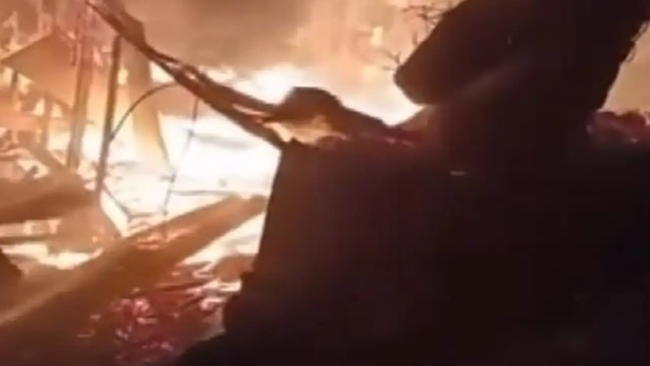 Ordu'da alevler bir anda sardı: Anne-oğul son anda kurtuldu