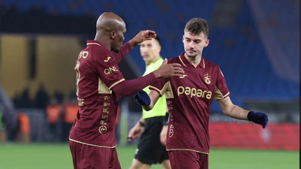 Trabzonspor’da Tekke’den net mesajlar: “Denemek zorundayız, aksi halde gelişme şansımız yok”