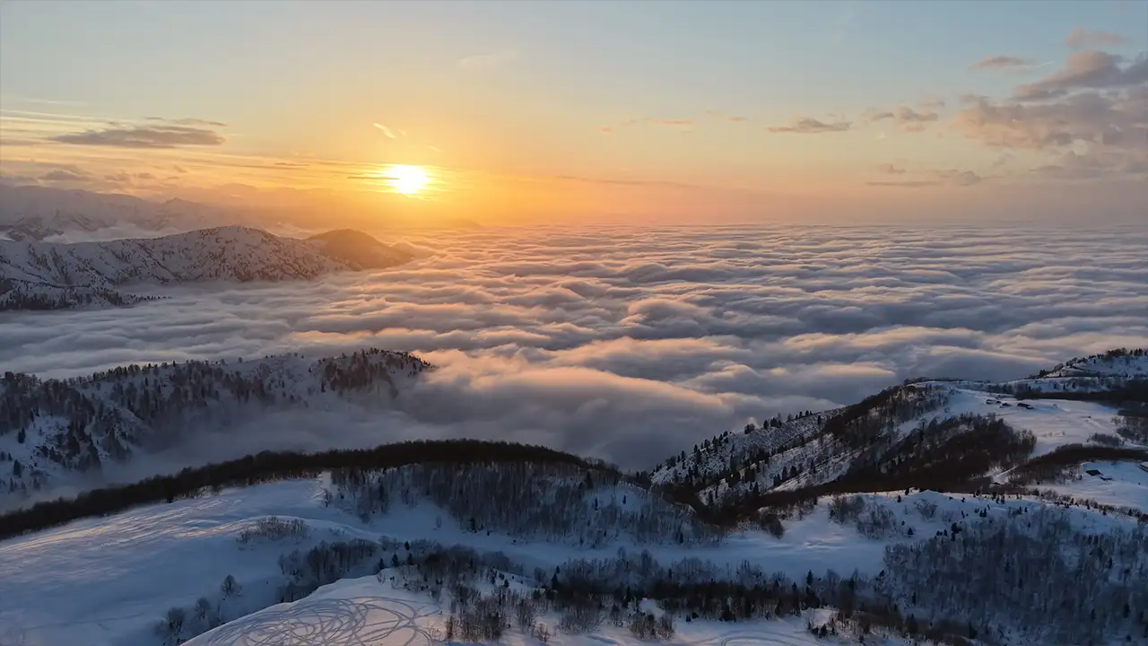 Rize Handüzü Yaylası’nda bulut denizi büyüledi