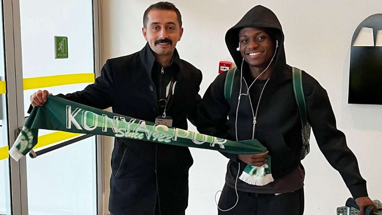 Trabzonspor'da ayrılık resmileşiyor! Olaigbe Konya'ya gitti