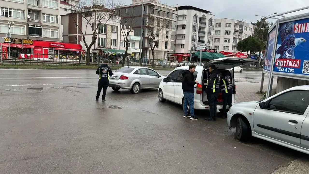 Samsun’da korsan taksi denetimi: 58 bin TL ceza, araçlar trafikten men edildi