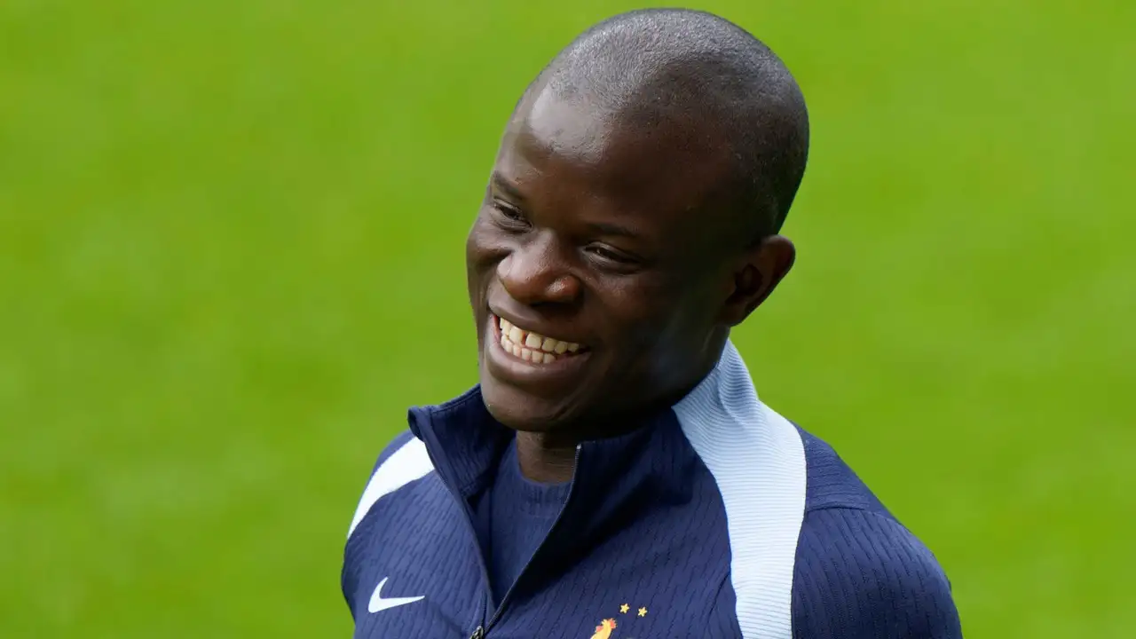 Fenerbahçe’nin transferi sonrası canlı yayında Cumhurbaşkanı’ndan Trabzonspor’a oyuncu istedi