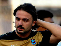 Onur kalesini gole kapattı!