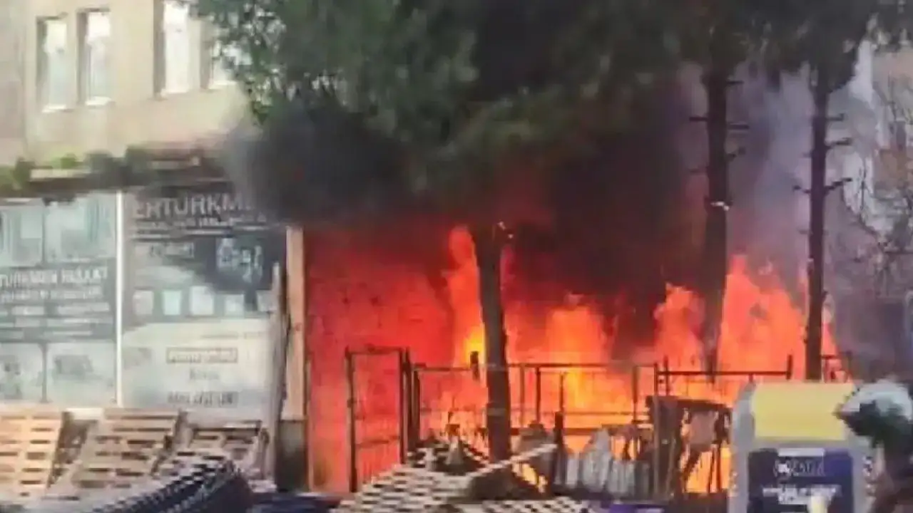 Ordu Fatsa’da iş yeri deposunda yangın paniği