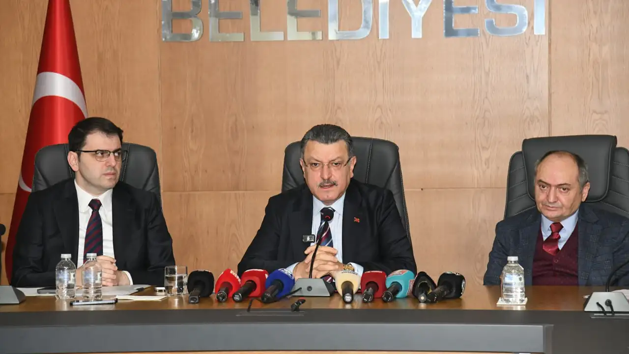 Başkan Genç ulaşımda yeni dönemi açıkladı