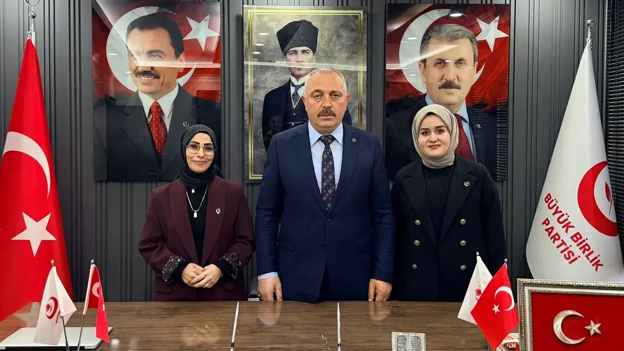 BBP Trabzon Kadın Kolları İl Başkanlığı’nda görev değişimi