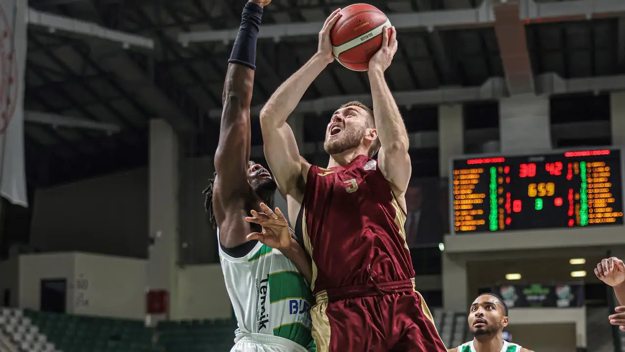 Trabzonspor potada 10. galibiyet peşinde: Rakip Merkezefendi