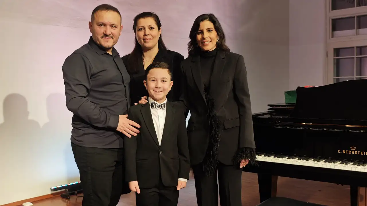 Trabzon’dan Viyana’ya: Minik piyanistten büyük başarı