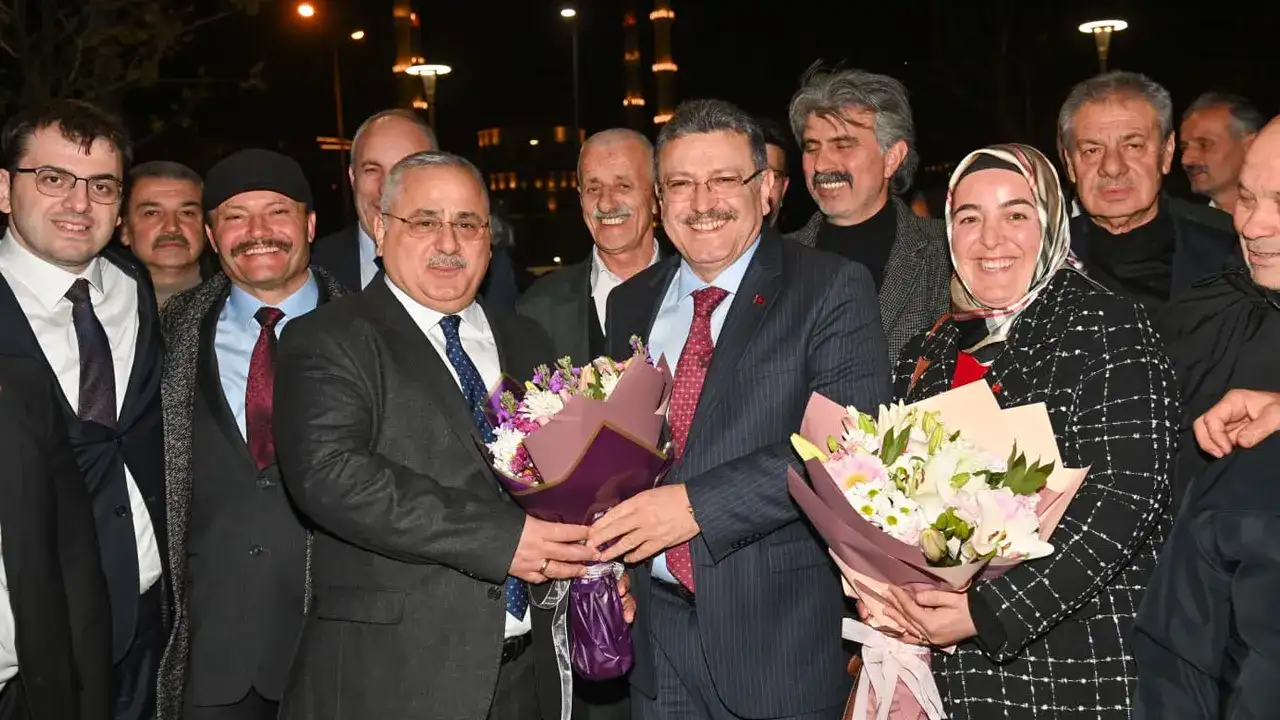 Başkan Genç’ten muhtarlara net mesaj: Siyasi ayrım yapmadan hizmet