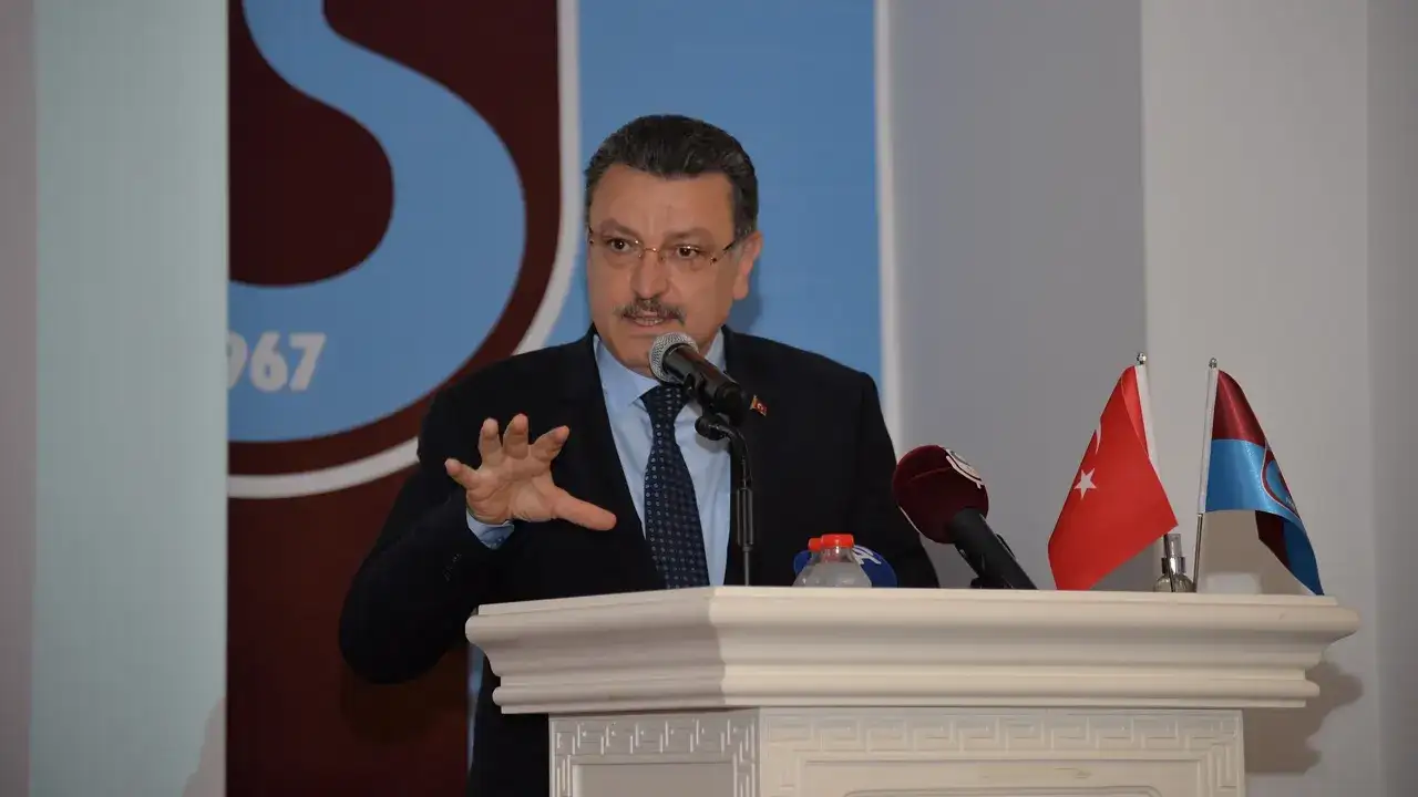 Başkan Genç Trabzonspor otobüsüne yapılan saldırıyı kınadı