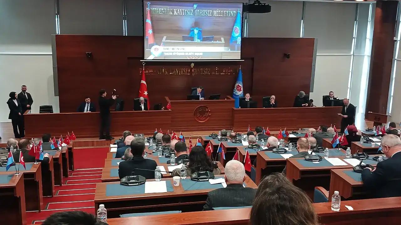 Trabzon Büyükşehir meclisi Şubat gündemi yoğun geçti: 36 madde görüşüldü