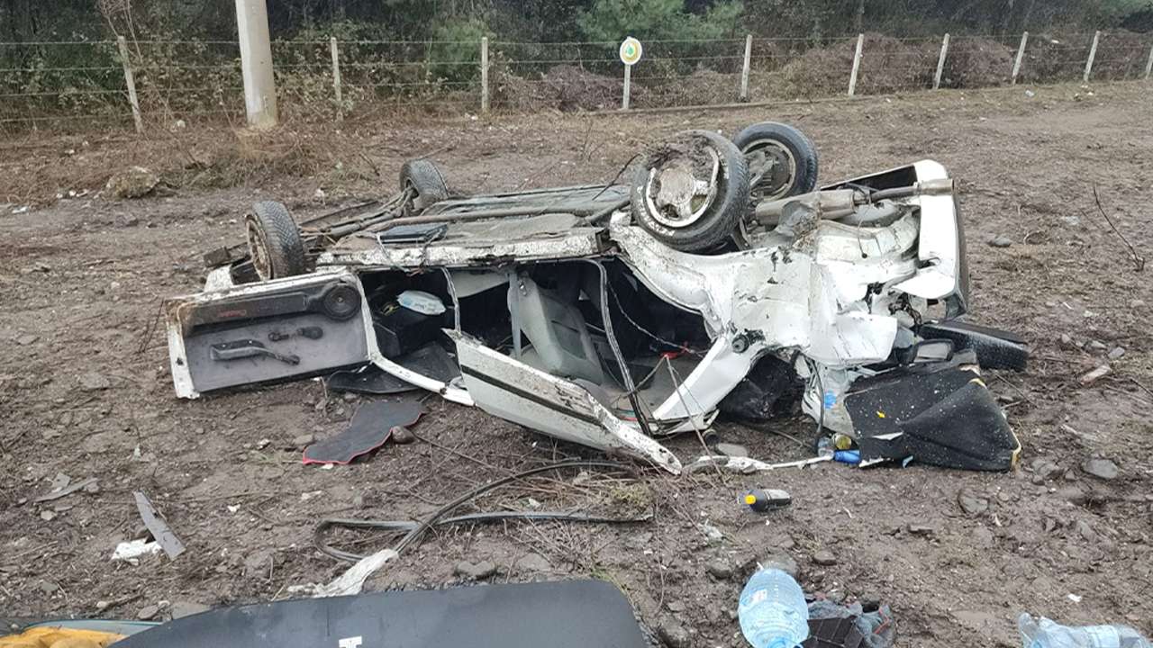 Feci kazada facianın eşiğinden dönüldü: 2 kişi yaralı kurtuldu