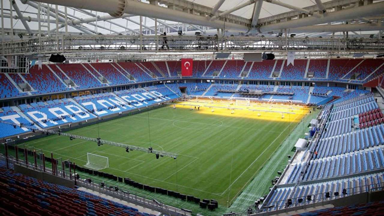 Fenerbahçe taraftarı Trabzon 'a geliyor mu? Beklenen açıklama geldi